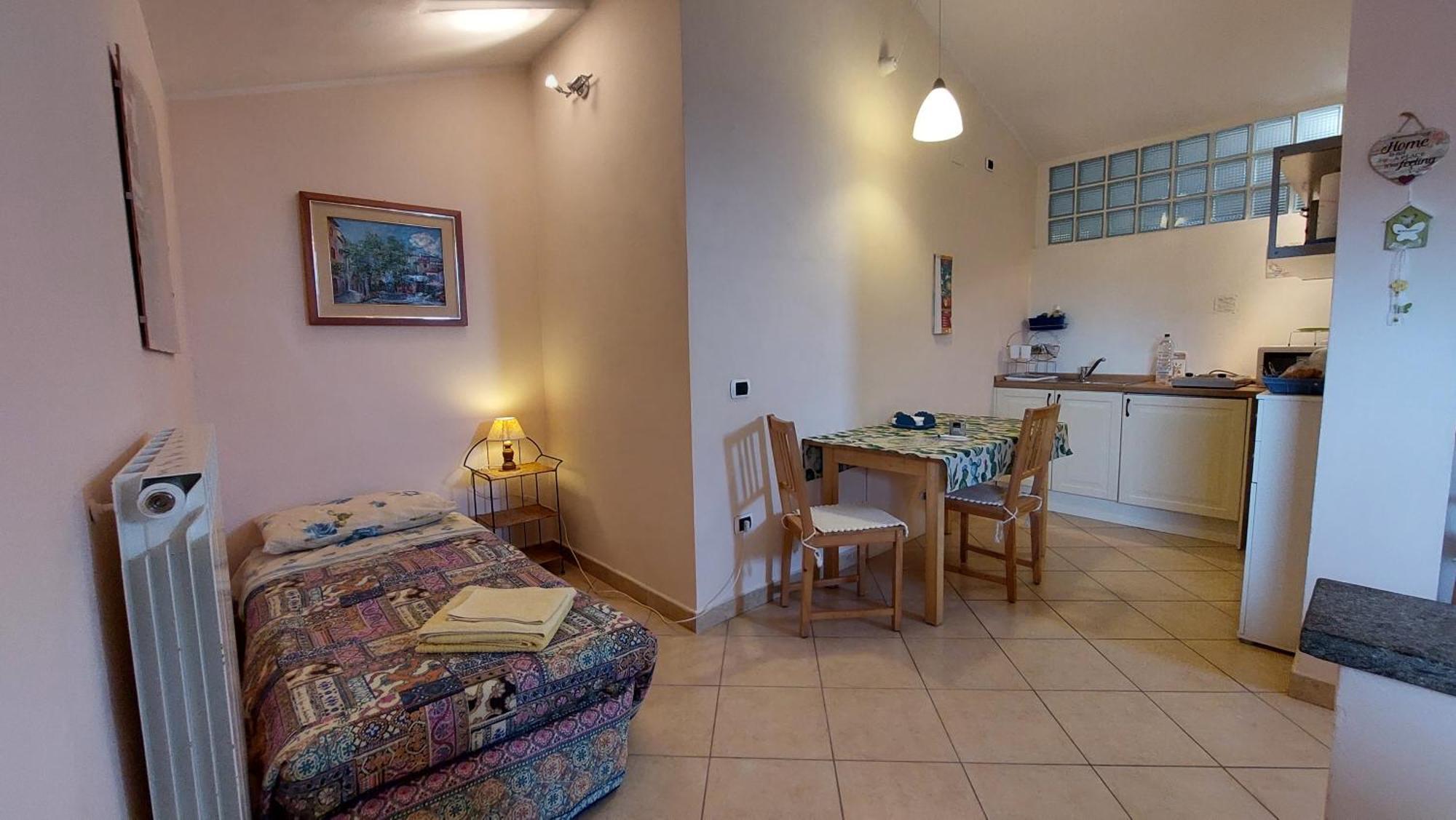A Viterbo Terme "Casa Vacanze Al Melograno" Apartment Bagian luar foto